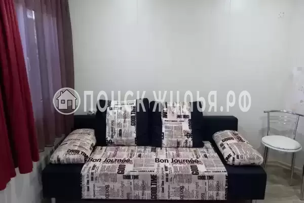 Квартира «Студия со своим двориком»