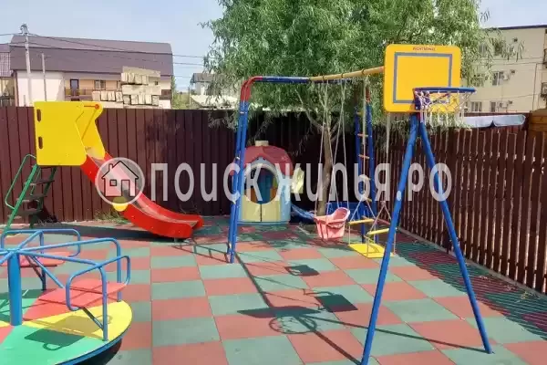 Частный сектор «Коттедж на Клубничной»