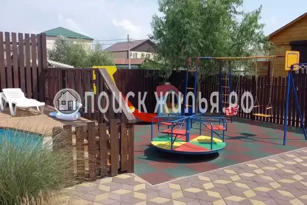 Частный сектор «Коттедж на Клубничной»