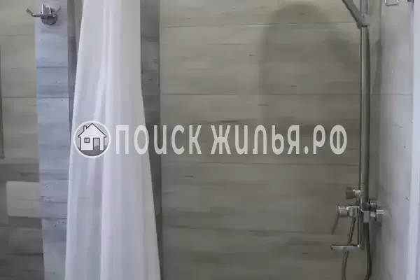 Частный сектор «Дом четырехкомнатный с бассейном»