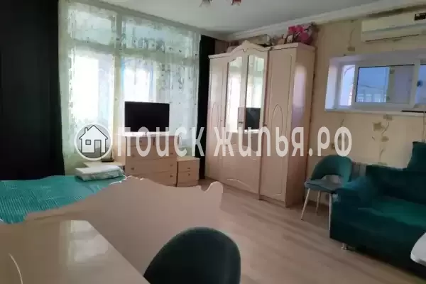 Частный сектор «Двухкомнатная в центре»