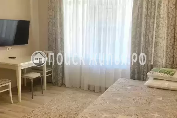 Квартира «С отдельным двориком»