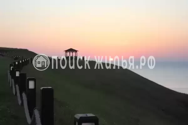 Частный сектор «Коттедж на 2 линии от моря»