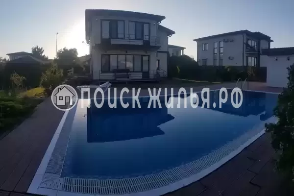 Частный сектор «Коттедж на 2 линии от моря»