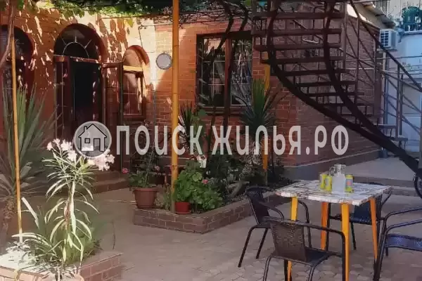 Частный сектор «Уютный дом на Херсонской на 9 гостей»