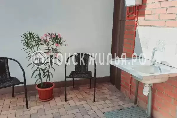 Частный сектор «Уютный дом на Херсонской на 9 гостей»