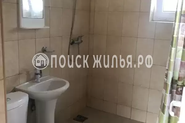 Частный сектор «Дом с бассейном и детской площадкой»