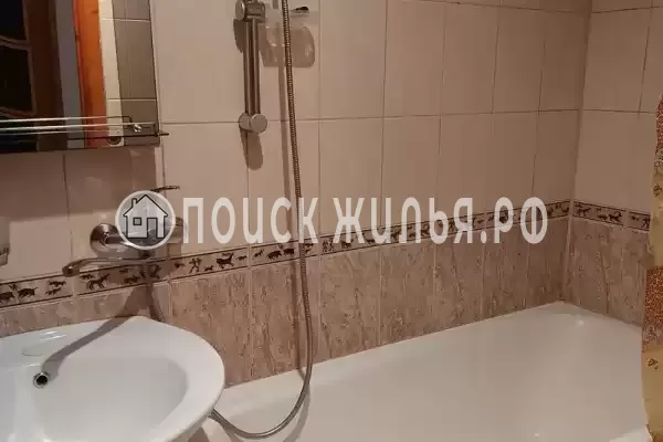 Частный сектор «Таунхаус на 4−8 человек»