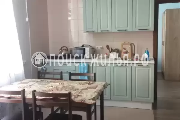 Квартира «Трёхкомнатная квартира в доме»