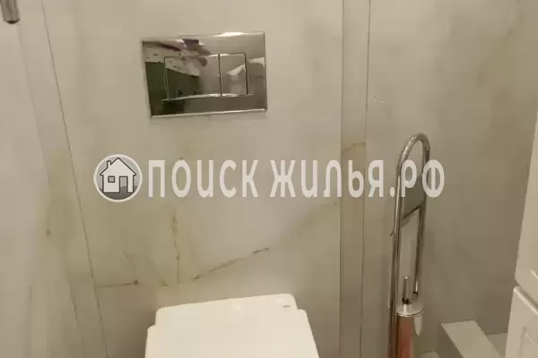 Частный сектор «Трёхэтажный таунхаус в 5 минутах от моря» Частный сектор «Трёхэтажный таунхаус в 5 минутах от моря»