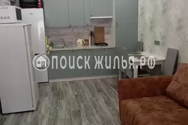 Частный сектор «Трёхэтажный таунхаус в 5 минутах от моря» Частный сектор «Трёхэтажный таунхаус в 5 минутах от моря»