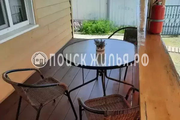 «Три плюс два»