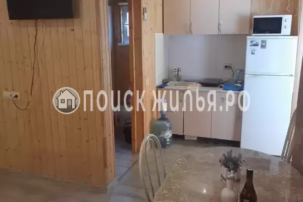 «Три плюс два»