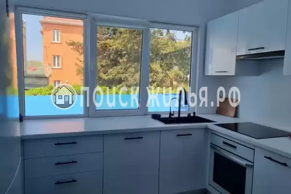 Частный сектор «Дом на 12 человек в центре, 10 мин от центр. пляжа» Частный сектор «Дом на 12 человек в центре, 10 мин от центр. пляжа»