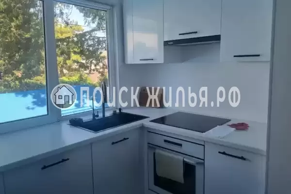 Частный сектор «Дом на 12 человек в центре, 10 мин от центр. пляжа» Частный сектор «Дом на 12 человек в центре, 10 мин от центр. пляжа»