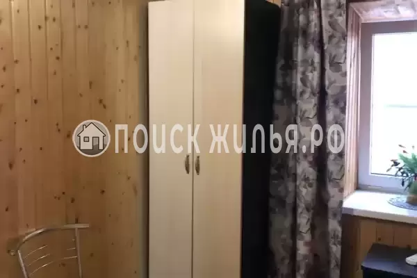 Частный сектор «Дом с бассейном и детской площадкой»