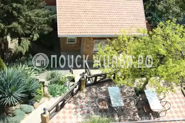 «Южный дворик»