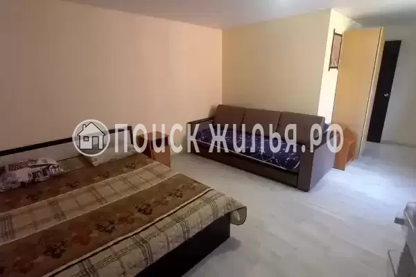 «На Лобача 7»