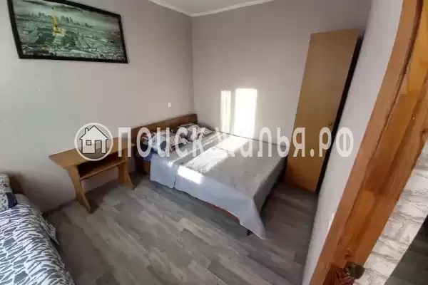 «На Лобача 7»