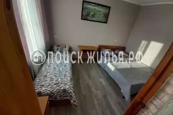 «На Лобача 7»