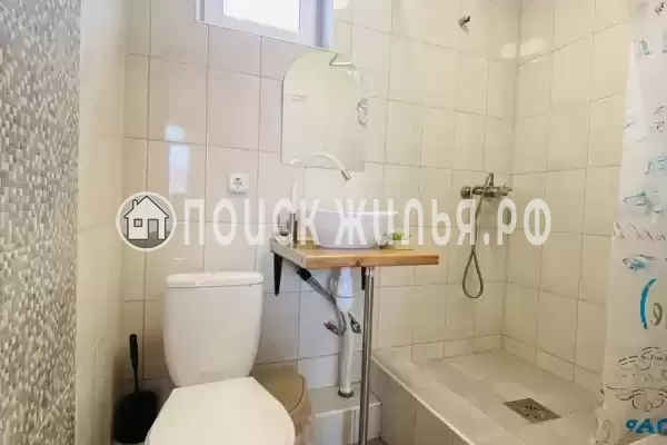 «На Лобача 7»