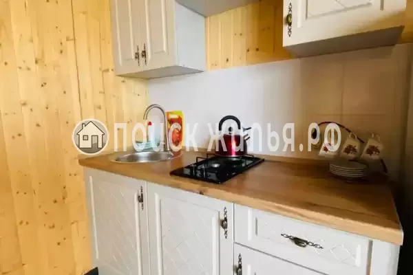 «На Лобача 7»