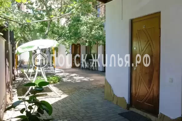 Гостевой дом «Нептун у реки», Алушта