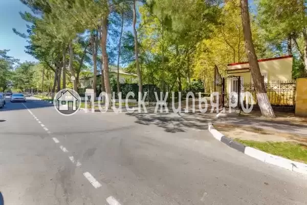  «Апартаменты с бассейном в комплексе Сады морей», Геленджик