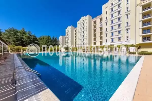  «Апартаменты с бассейном в комплексе Сады морей», Геленджик