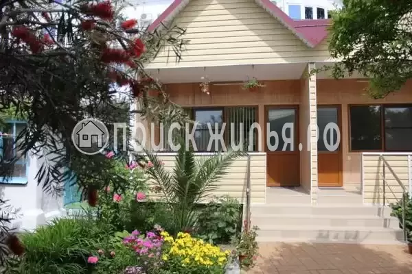 «На Керченской», Лоо