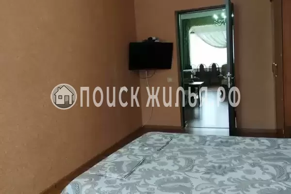 Квартира «3-комнатная в центре», Гагра
