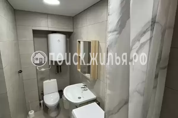 Квартира «3-комнатная в центре», Сухум