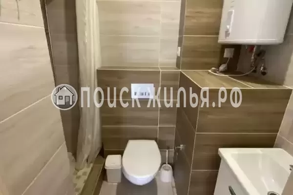 Частный сектор «Трёхэтажный таунхаус в 5 минутах от моря», Головинка