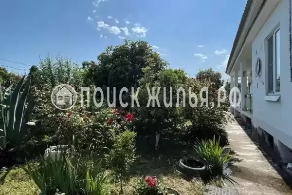 Гостевой дом «На эзугбая», Сухум Гостевой дом «На эзугбая», Сухум