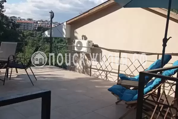 Гостевой дом «Кипарисовый дворик», Алушта