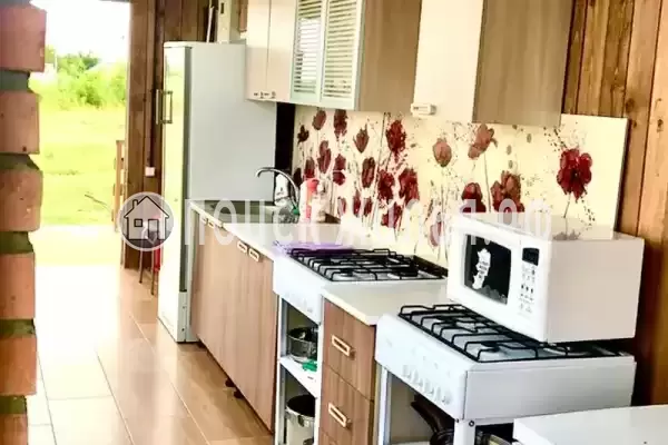 «У сватов», Кучугуры