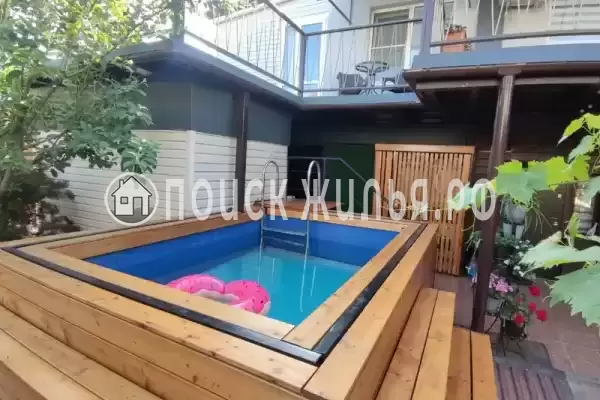 Гостиница «Вояж», Новокузнецк Гостиница «Вояж», Новокузнецк