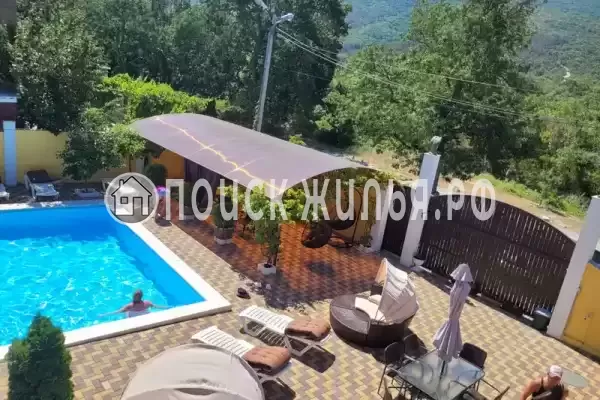 «Мандарин», Кабардинка