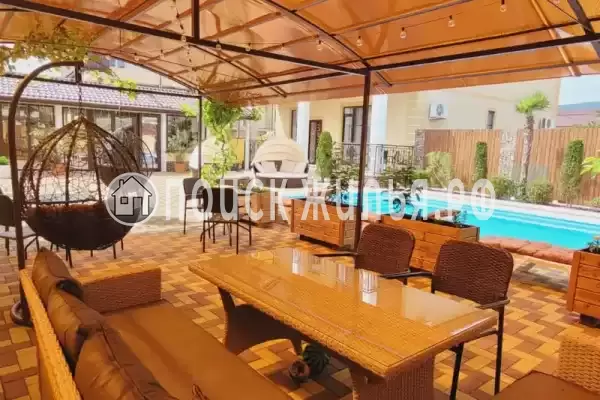 «Мандарин», Кабардинка