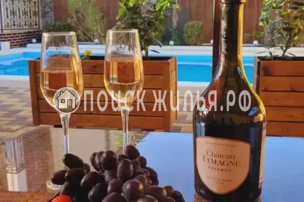 «Мандарин», Кабардинка