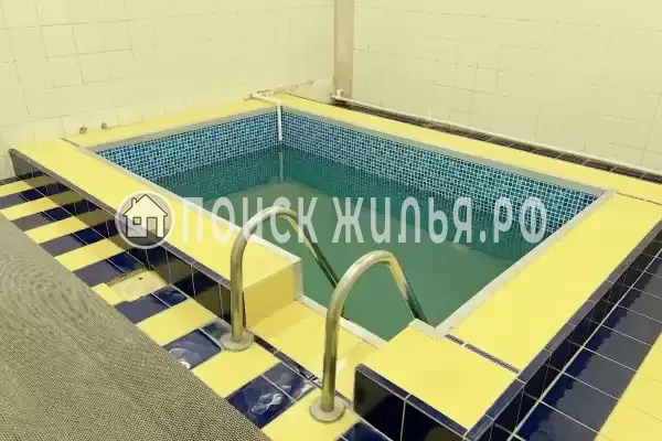 Отель «Адрия», Мегион