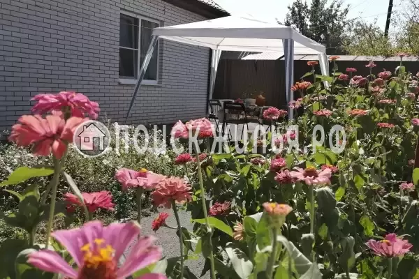 «На 4-й Новоселовской», Таганрог «На 4-й Новоселовской», Таганрог