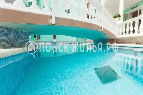 Отель «Парадиз», Дивноморское