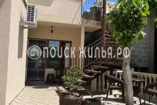 «На Тихорецкой 5», Солоники