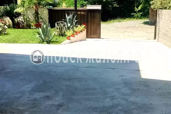 «Эва и Лео», Лоо «Эва и Лео», Лоо