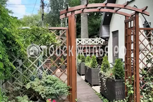 «Листья Травы», Балтийск «Листья Травы», Балтийск