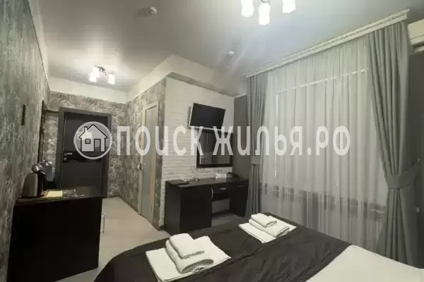 Отель «Оникс», Павловск