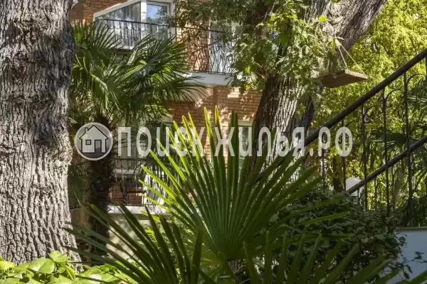 Отель «Родос», Кореиз Отель «Родос», Кореиз