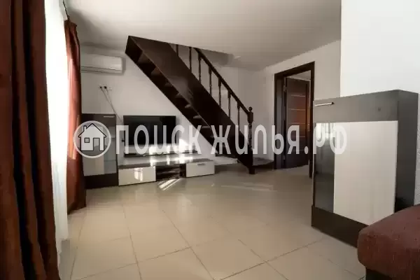 «Маленькая страна», Кучугуры «Маленькая страна», Кучугуры