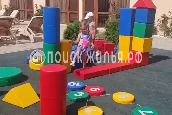 «Маленькая страна», Кучугуры «Маленькая страна», Кучугуры